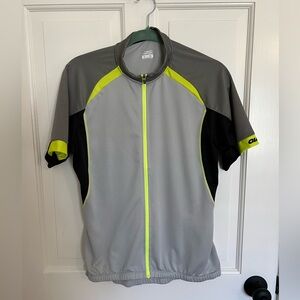 Giant Men’s Riding Shirt for Cyclists